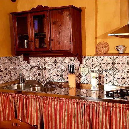 Agriturismo Fiore Di Campo Farm stay