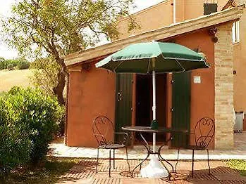 Agriturismo Fiore Di Campo * Φέρμο