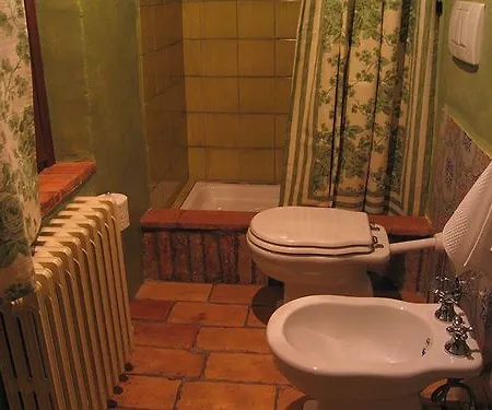 Κατάλυμα σε φάρμα Agriturismo Fiore Di Campo Φέρμο